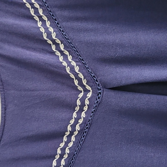 Skies Are Blue Top XL - Picture 6 of 13